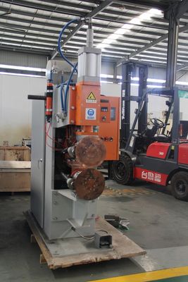 Semi-automatische Cnc-sweismachine voor het oplossen van de weerstand van blikblikken