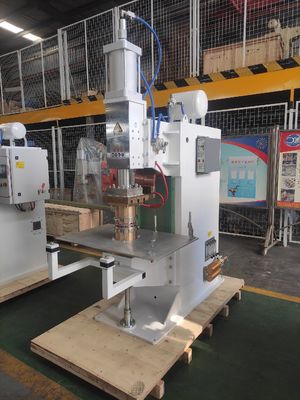 De Machine van het de Vleklassen van de voetpers Gelijkstroom Multi HoofdWaterkoelings160kva Transformator
